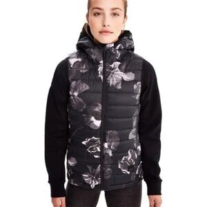 Lole Rose Down Vest Womens Medium Lightweight 90% Goose Down Packable Winter